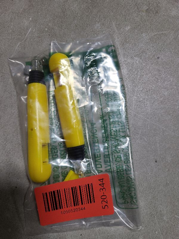 Photo 1 of 2 Pieces LED Needle Threader Sewing Tools Illuminated Threader Manual Threader with Light Sewing Machine Needle Threader(Batteries Included)