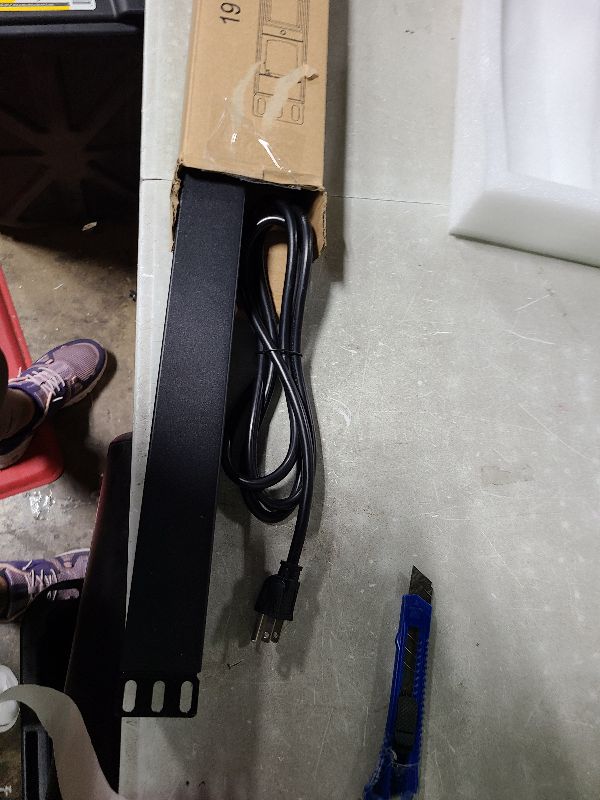 Photo 1 of 19 Inch 6 C13 Metered PDU Rack Mount Power Distribution Units, 110-250V 15A 1U Rackmount Surge Protector Power Strip with Power Meter and OLED Screen Amp Voltage Display