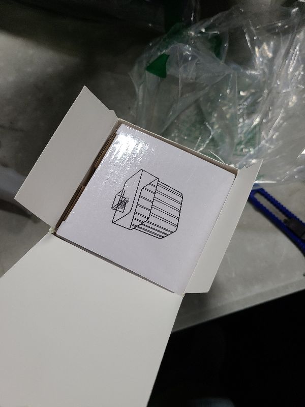 Photo 1 of 2 PCS Aquarium Plant Holder Top Hanging Fish Tank Plant Pot Aquarium Planter Cups for Water Feature Decoration