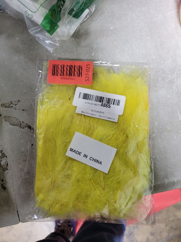 Photo 1 of 100pcs Yellow Feathers Fluffy Turkey Marabou Feathers 4-6 Inches for Crafts Dream Catcher Fringe Trim Colored Feathers Fly Tying Material