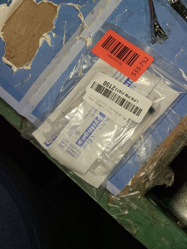 Photo 1 of 10ml Syringe for Liquid, Oral, Scientific Labs, Measurement, Dispensing, with Cap- 3 Pack