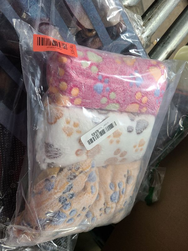 Photo 1 of 1 Pack 3 Blankets Super Soft Fluffy Premium Fleece Pet Blanket Flannel Paw Printed Throw for Dog Puppy Cat (Large 41x31'', Brown, Pink, White)