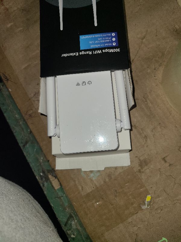 Photo 1 of 2025 WiFi Repeater