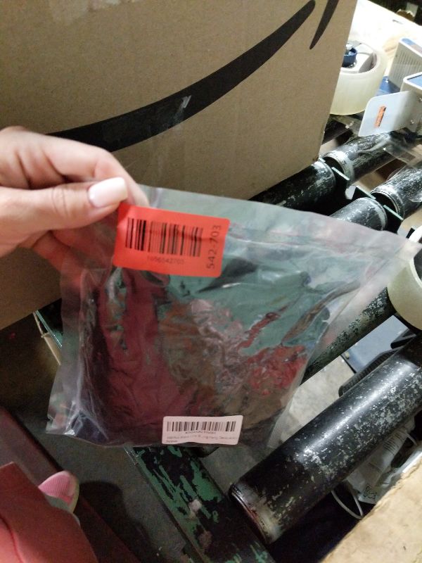 Photo 1 of 100 Pcs Black Link Balloons, 6 Inch Quick Linking Latex Balloon, Chain Balloons Black Latex Balloon with Tails for Birthday Wedding Party Decorations