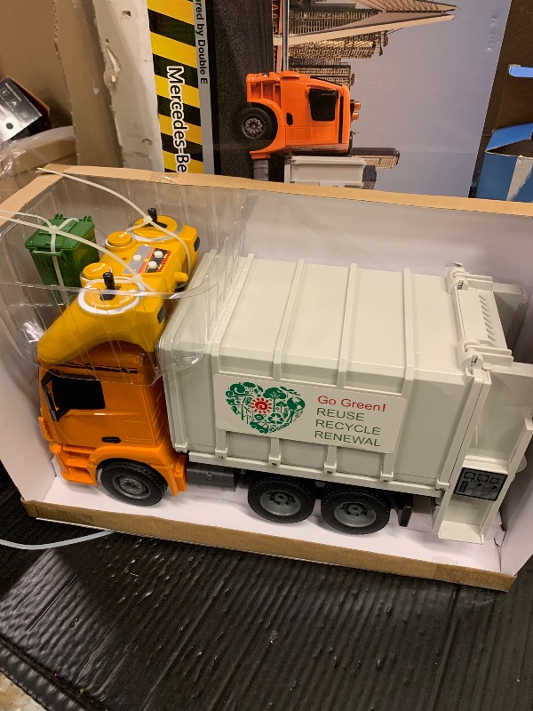 Photo 1 of DOUBLE E Benz Licensed Remote Control Garbage Truck Electric Recycling Toy Set with Trash Bin Real Lights Rechargeable Waste Management Trash Truck Toys Gift for Kids