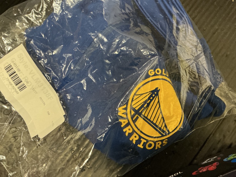 Photo 1 of 1pc. Ultra Game NBA Official Men’s Quarter Zip Long Sleeve Pullover T-Shirt - Unisex, Golden State Warriors, Team Color, XX-Large