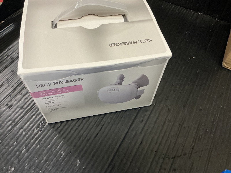 Photo 1 of 4D Neck Massager,Shoulder Hot Compress Massager, a wireless and portable massager that simulates human hand operation,suitable for relieving neck pain and relaxing muscles,with 3 adjustment modes.