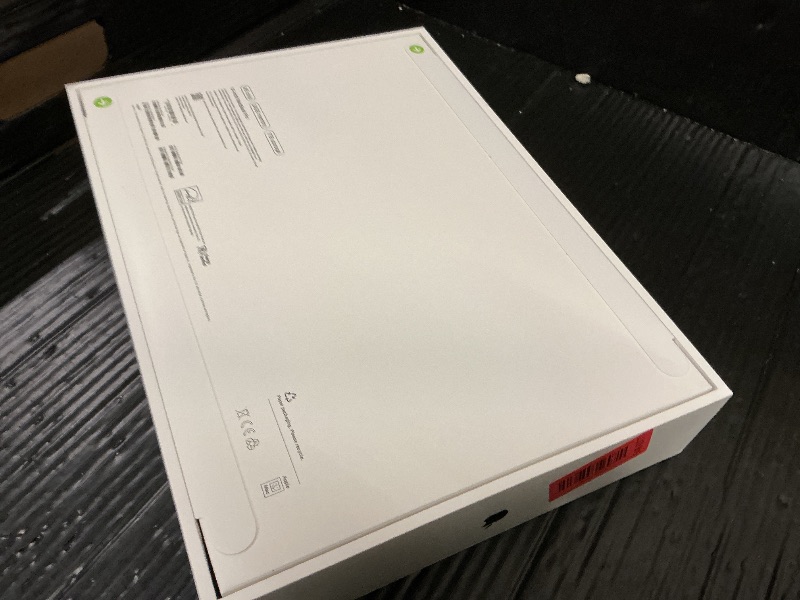 Photo 1 of Apple 2025 MacBook Pro Laptop with M5 chip with 10?core CPU and 10?core GPU: Built for Apple Intelligence, 14.2-inch Liquid Retina XDR Display, 24GB Unified Memory, 1TB SSD Storage; Space Black