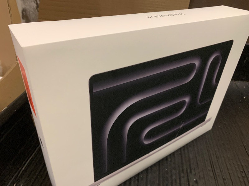 Photo 1 of Apple 2025 MacBook Pro Laptop with M5 chip with 10?core CPU and 10?core GPU: Built for Apple Intelligence, 14.2-inch Liquid Retina XDR Display, 24GB Unified Memory, 1TB SSD Storage; Silver