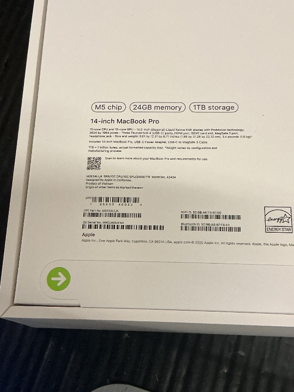 Photo 1 of Apple 2025 MacBook Pro Laptop with M5 chip with 10?core CPU and 10?core GPU: Built for Apple Intelligence, 14.2-inch Liquid Retina XDR Display, 24GB Unified Memory, 1TB SSD Storage; Space Black