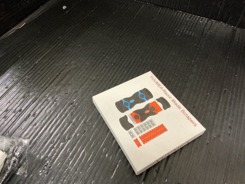 Photo 1 of 2PACK Razor Blade Scraper, 2-in-1 Scraper Tool with 12Pcs Plastic Blades and 7Pcs Metal Blades, Multi-Purpose Cleaning Razor Scraper for Decals, Stickers, Labels, Caulk, Adhesive, Paint Removal