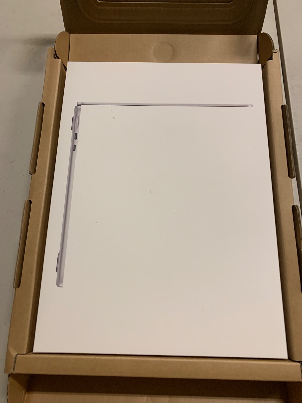 Photo 1 of Apple 2025 MacBook Air 13-inch Laptop with M4 chip: Built for Apple Intelligence, 13.6-inch Liquid Retina Display, 24GB Unified Memory, 512GB SSD Storage, 12MP Center Stage Camera, Touch ID; Silver