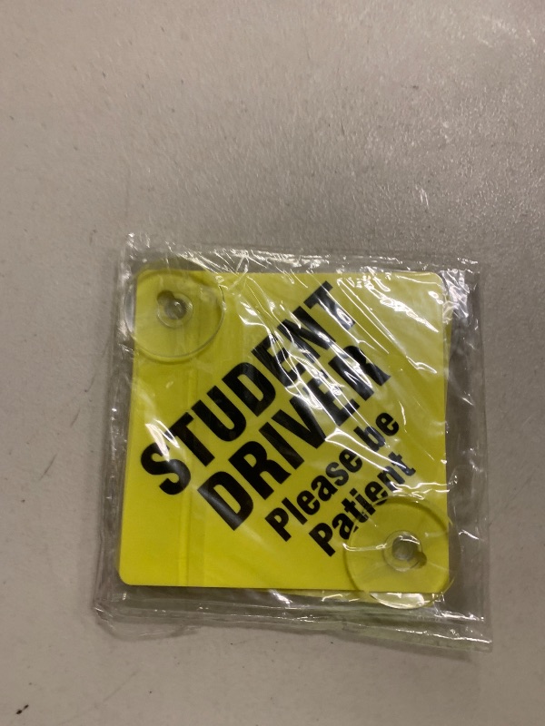Photo 1 of 2 Pcs Student Driver Suction Cup Signs for Car Removable Sticker Please Be Patient New Driver Safety Sign Reflective Student Drivers Car with Suction Cups for Beginner Bumper and Window
