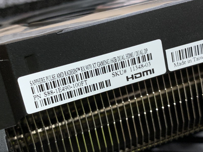 Photo 1 of Sapphire Pulse AMD Radeon™ RX 9070 XT Gaming 16GB Dual HDMI/Dual DP