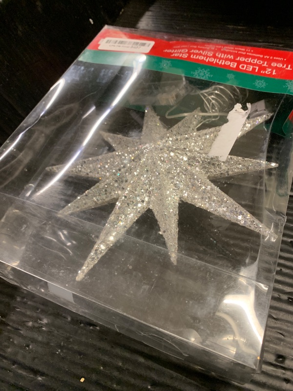 Photo 1 of 11-Light 12-Inch Battery-Operated LED Bethlehem Star Treetop