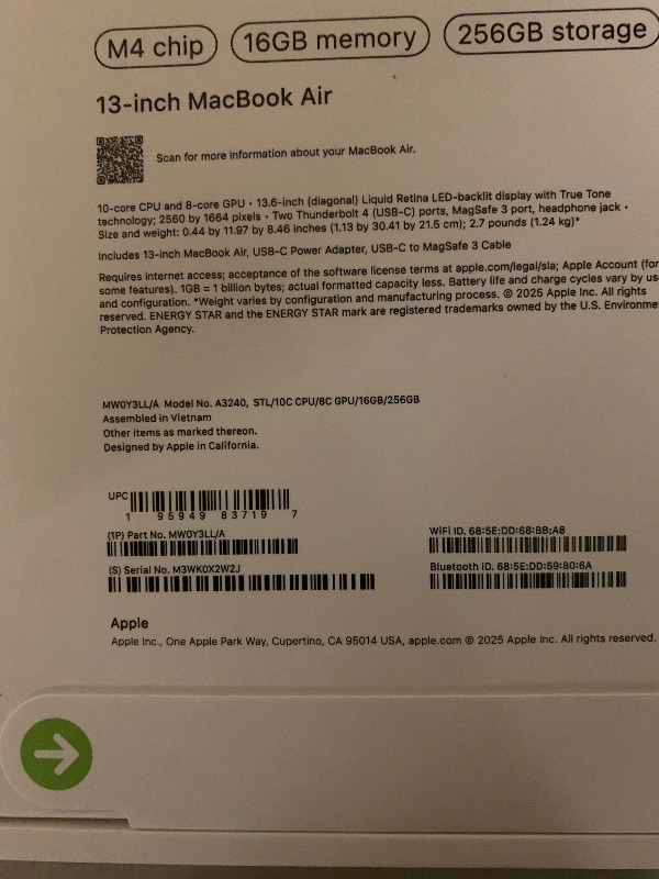 Photo 1 of Apple 2025 MacBook Air 13-inch Laptop with M4 chip: Built for Apple Intelligence, 13.6-inch Liquid Retina Display, 16GB Unified Memory, 256GB SSD Storage, 12MP Center Stage Camera, Touch ID; Starlight