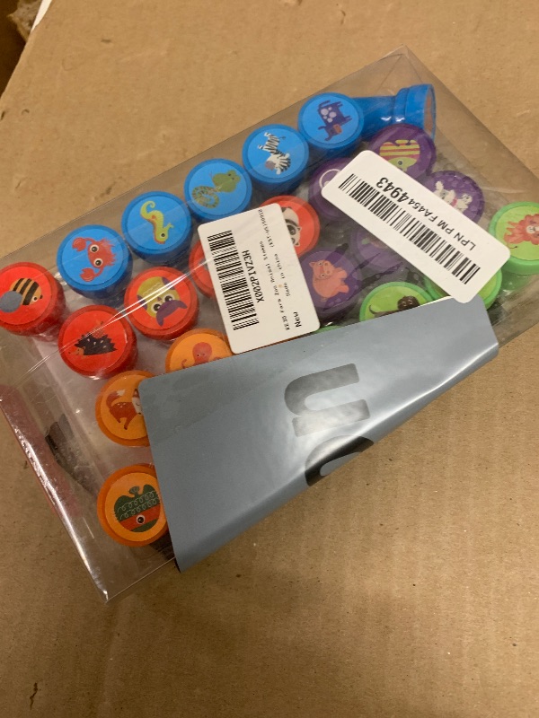 Photo 1 of 26Pcs Zoo Animal Stamps for Kids, Self Inking Stamps for Kids Birthday Gift, Farm Party Favors, Teacher Stamps