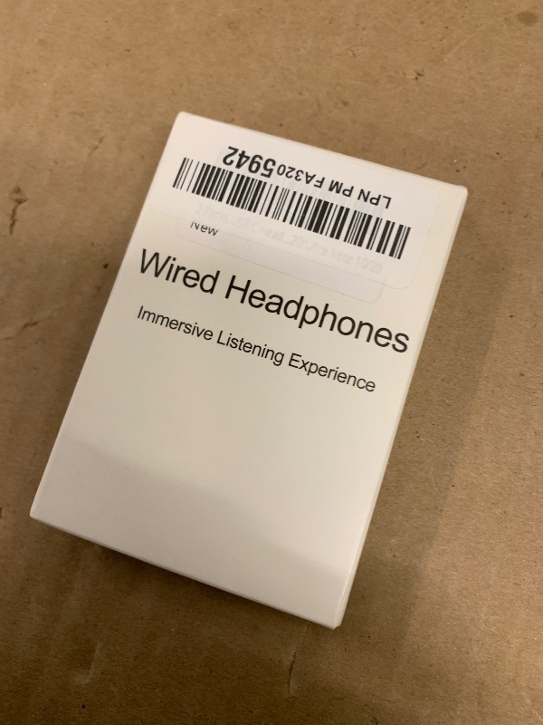 Photo 1 of 2 Packs USB C Headphones for iPhone 17/16/15 Pro Max Plus Type C Earphones with Microphone & Remote Noise Cancelling Earbuds for iPhone 17/16/15 Pro, iPad, Galaxy S23/S22/S21/S20/Ultra Note 10/20