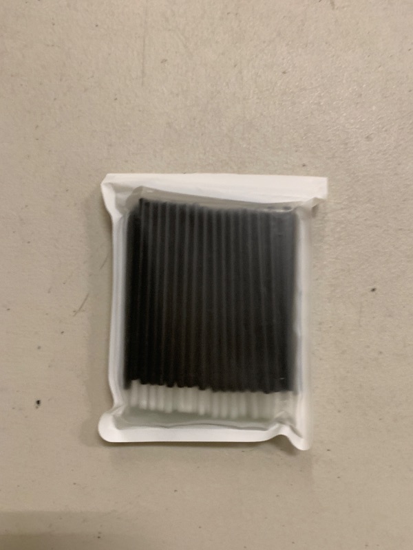 Photo 1 of 100 Pcs Disposable Makeup Lip Brushes PYO Cookie Paint Brushes Nail Polish Brushes Cosmetic Lip Brush Wands mini paint brushes for cookies (Black)