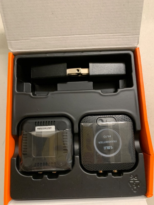 Photo 1 of 1Mii 2.4GHz Wireless Audio Transmitter Receiver Set for TV, 260Ft/80M Long Range 25ms Low Latency with AUX RCA in/Out,Wireless Audio Adapter for TV PC Powered Speaker Amplifier Soundbar
