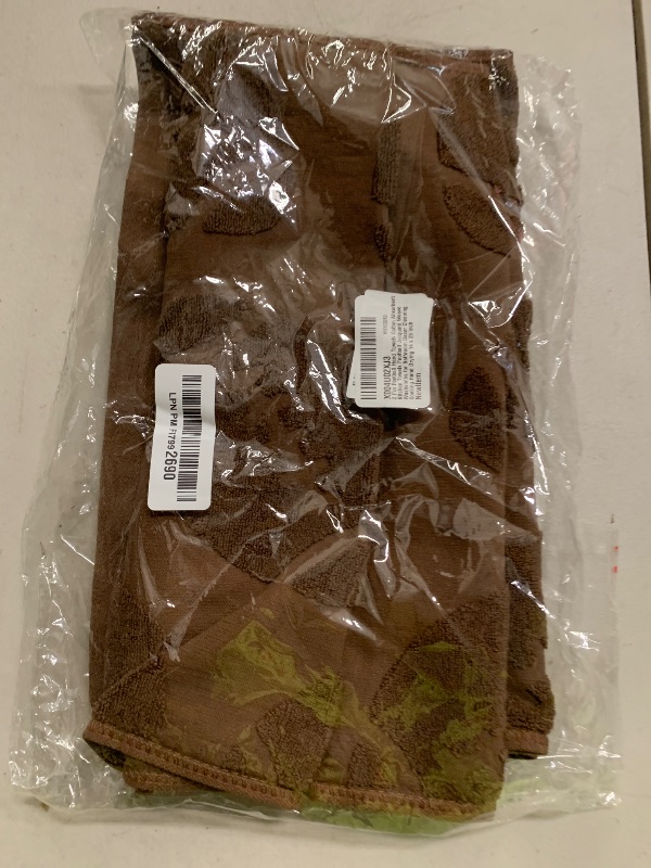 Photo 1 of 2 Pcs Football Hand Towels Cotton Absorbent Kitchen Towels Football Jacquard Weave Washcloths for Bathroom Decor Cleaning Cooking Hand Drying 14 x 29 Inch