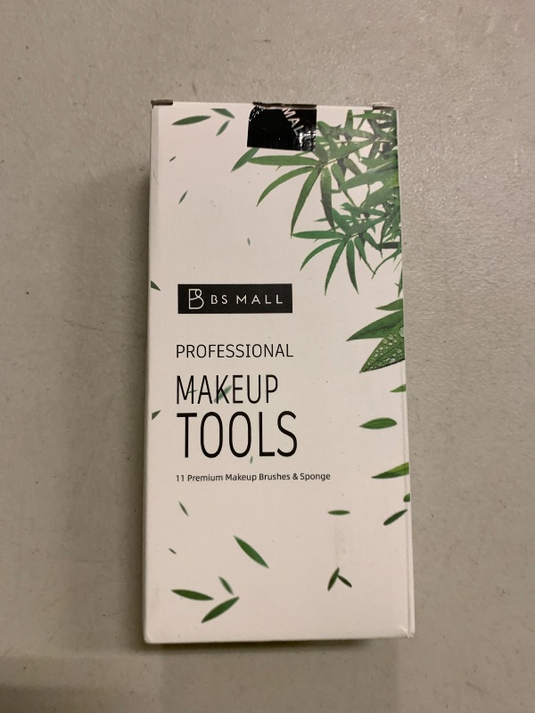 Photo 1 of BS-MALL Makeup Brush Set 11Pcs Bamboo Synthetic Kabuki Brush Set Foundation Powder Blending Concealer Eye shadows Blush Cosmetics Brushes with Organizer Bag & Makeup Sponge (Bamboo 11)