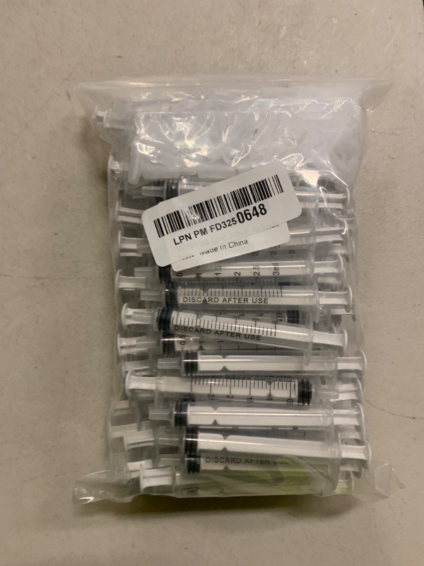 Photo 1 of 100 Pack 3mL Syringe with Tip Cap for Liquid, 3cc Plastic Syringes with Cover, Non-Sterile, No Needle