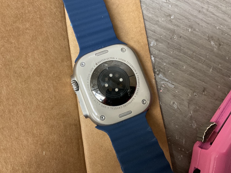 Photo 5 of Apple Watch Ultra 2 [GPS + Cellular, 49mm] - Titanium Case with Blue Ocean Band, One Size (Renewed)