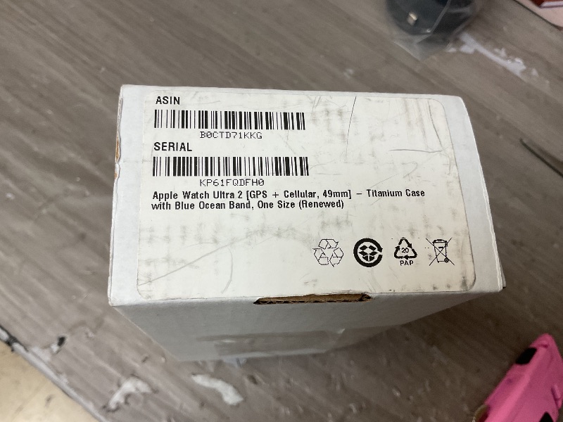 Photo 6 of Apple Watch Ultra 2 [GPS + Cellular, 49mm] - Titanium Case with Blue Ocean Band, One Size (Renewed)