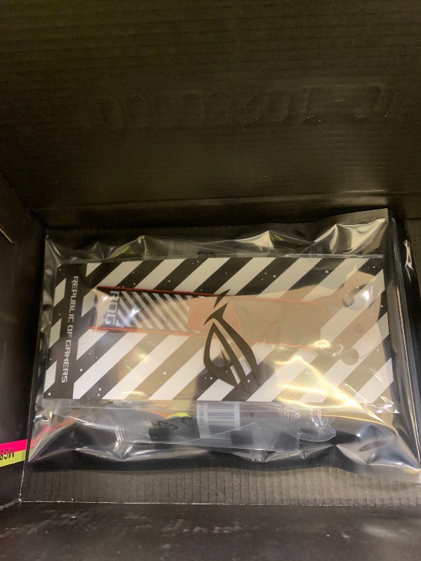 Photo 1 of ASUS ROG Strix Z890-E Gaming WiFi Intel® Z890 LGA 1851 ATX Motherboard, Advanced AI PC-Ready, 18+2+1+2 Stages, DDR5, WiFi 7, 7X M.2, Thunderbolt™ 4, USB Type-C®, AI Overclocking, Cooling & Networking