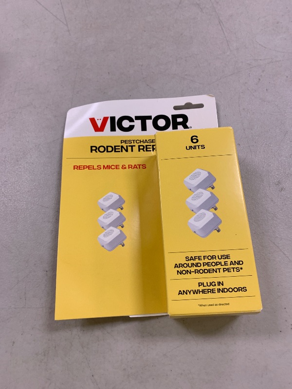 Photo 1 of Victor M756K PestChaser Rodent Repellent with Nightlight - Rodent Repellent Indoor Ultrasonic - Rodent Repeller - Mouse Deterrent Plug in - Mouse Plug in Repellent for House - 6 Count (Pack of 1)