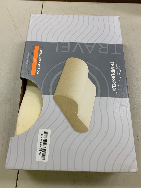 Photo 1 of Tempur-Pedic TEMPUR Neck Pillow, Travel, White