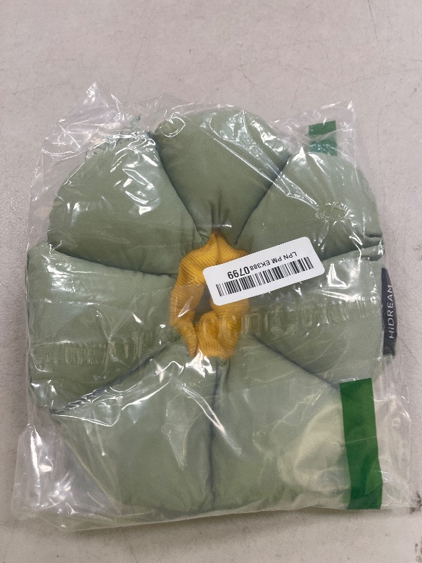 Photo 1 of Cat Cone Collar,Cute Waterproof Cat Recovery Collar,Anti-Bite Lick Wound Healing Safety Elizabethan e Collar for Cats,Green Flower All-Season Style