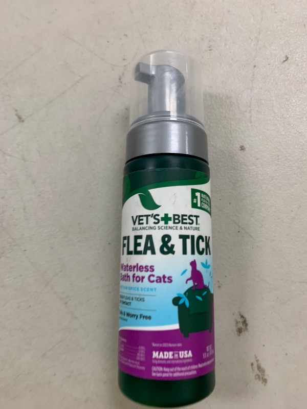 Photo 1 of Vet's Best Natural Waterless Flea & Tick Bath for Cats – Natural No-Rinse Dry Shampoo with Plant-Based Ingredients – Flea and Tick Prevention and Control with Certified Essential Oils – 5 oz Bottle