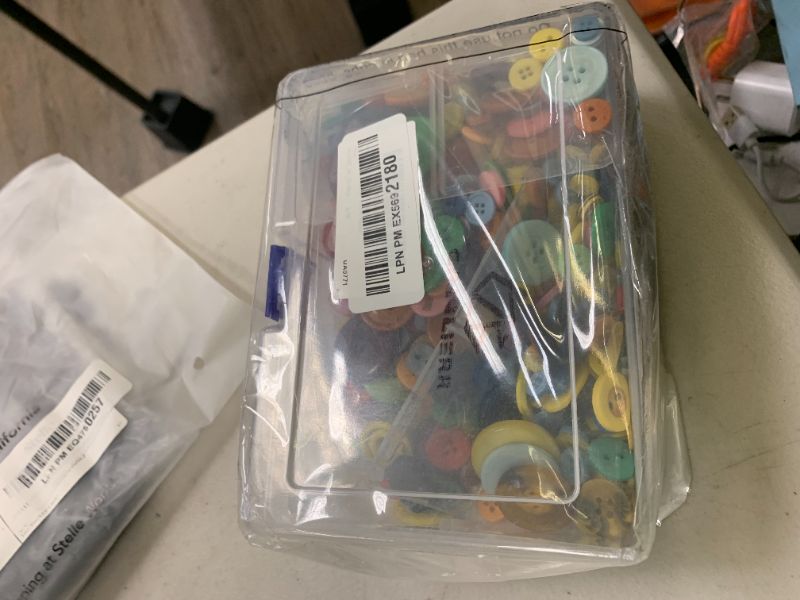 Photo 1 of Canlierr 600 Pcs Multicolor Assorted Buttons for Crafts Sewing Rainbow Resin Buttons with 6 Grid Plastic Storage Box for DIY Sewing Manual Painting Handmade Decoration, 2 Holes and 4 Holes