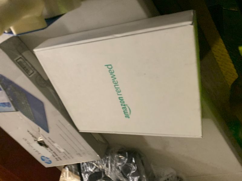Photo 1 of Apple 2022 iPad Air 5th Gen. 10.9-inch, Wi-Fi, 64GB, Blue (Renewed Premium)