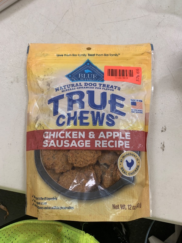 Photo 1 of Blue Buffalo True Chews Dog Treats, Made in the USA with Natural Ingredients, Chicken and Apple Sausage Recipe, 12-oz Bag