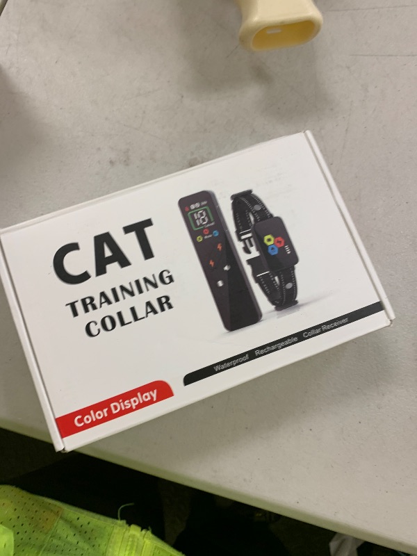 Photo 1 of Cat Training Collar Cat Bark Collar with Remote Electric Cats Shock Collar 3300FT IP67 Waterproof 3 Training Modes Beep Vibration Shock Mode Top Meowing Effective for Bad Behavior Carbon Black
