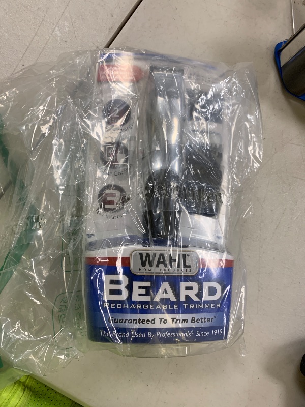 Photo 1 of Wahl Groomsman Corded or Cordless Beard Trimmer for Men - Rechargeable Grooming Kit for Facial Hair - Beard Trimmer & Groomer - Model 9918-6171V