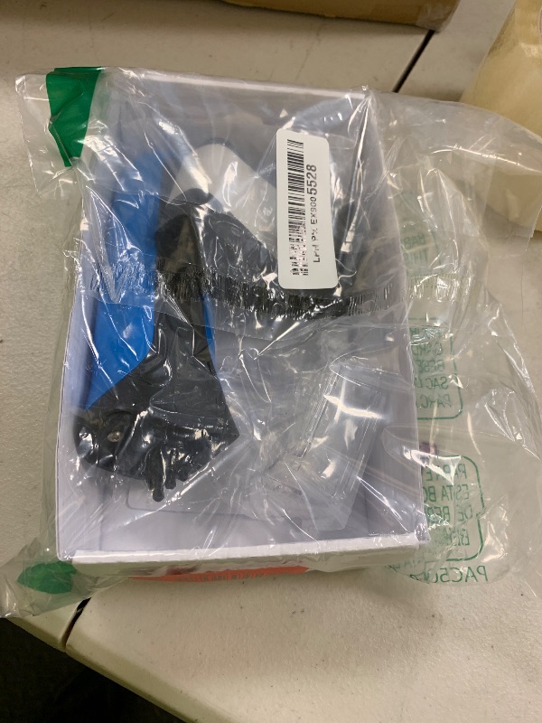 Photo 1 of Braun Electric Razor for Men, Series 3 310s Electric Foil Shaver, Rechargeable, Wet & Dry