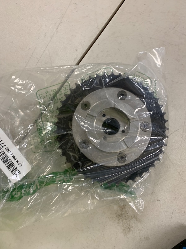 Photo 1 of GM Genuine Parts 12623368 Camshaft Phaser