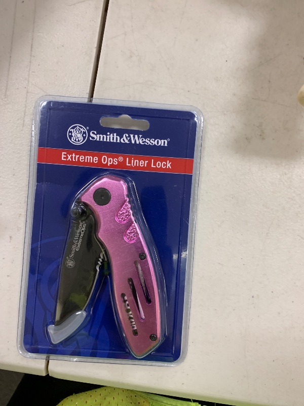 Photo 1 of Smith & Wesson Extreme Ops SWA24SPCP Purple