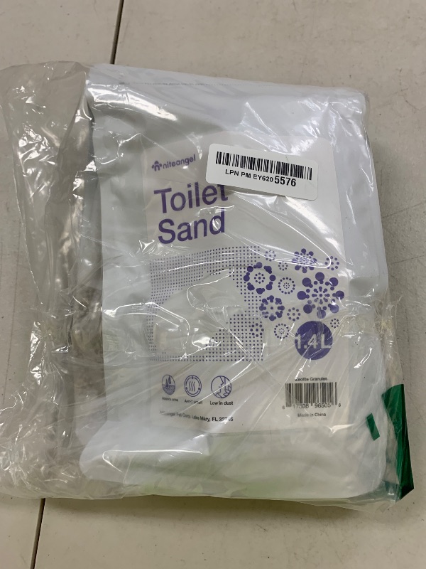 Photo 1 of Niteangel Training Litter Potty Sand - Hamster Sand Bath for Syrian Dwarf Hamsters Gerbils Mice Lemming Degus or Other Small-Sized Pets (1.4 L x 2 - Purple Label)