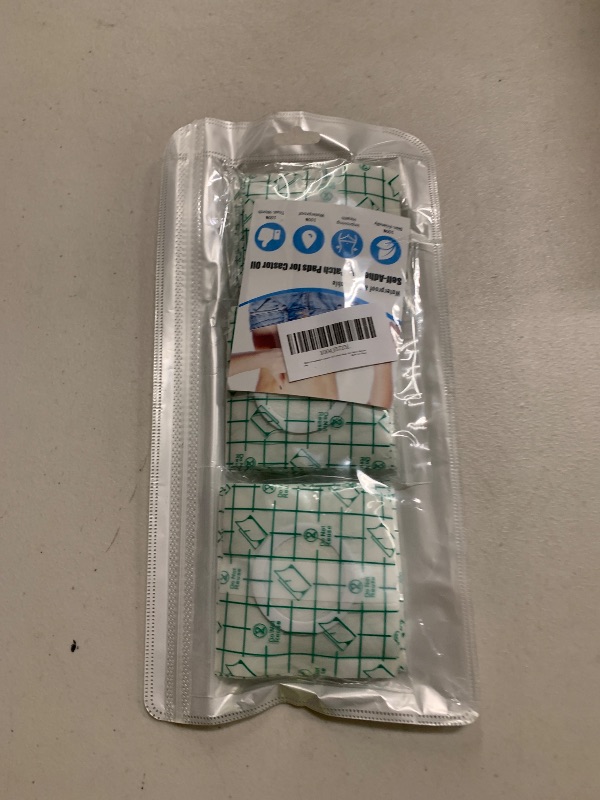 Photo 1 of 30pcs Disposable Castor Oil Pack Wrap for Bully Button, PU film Transparent Patches Organic Cotton , Self-Adhesive Wrap Pads, Portable Anti Leakage Castor Oil Packs Kit(No Oil?