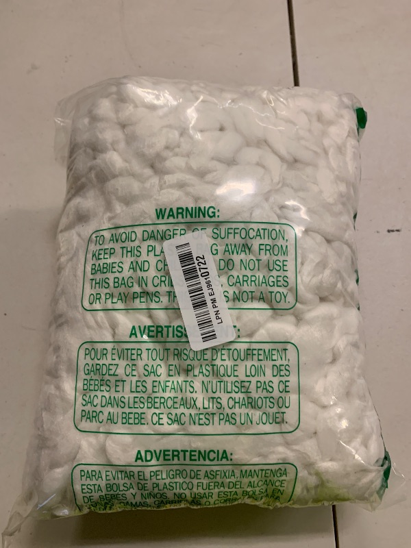 Photo 1 of 48 inch Christmas Tree Skirt: Chunky Knit Tree Skirt for 7.5ft Tree, Crochet Cream White Tree Skirt, Vintage Tree Skirts, Rustic Farmhouse Christmas Decorations