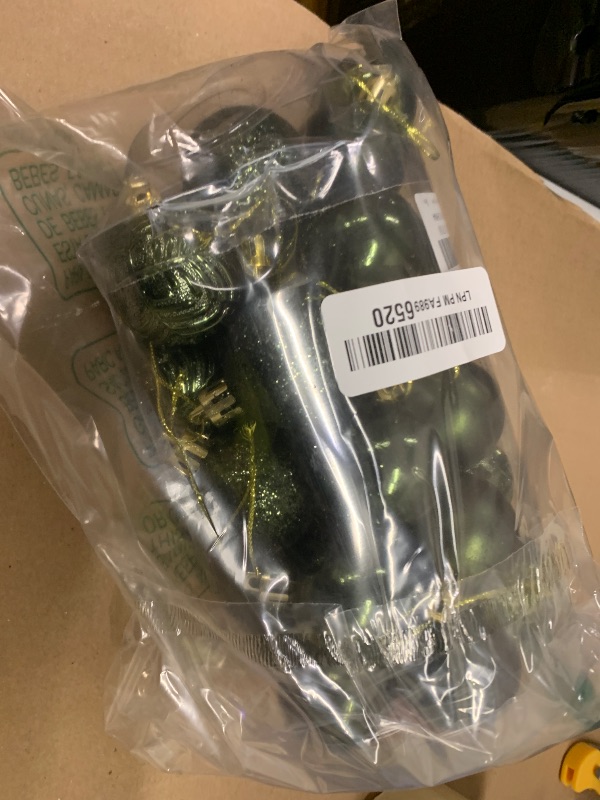 Photo 1 of 34ct Dark Green Mini Christmas Ball Ornaments Shatterproof Plastic Christmas Tree Decorations for Xmas Party Home Office Holiday Decor -Small Size (1.57"/ 40mm)