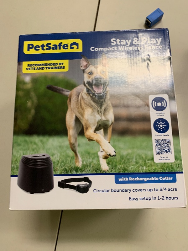 Photo 1 of PetSafe Stay & Play Wireless Fence