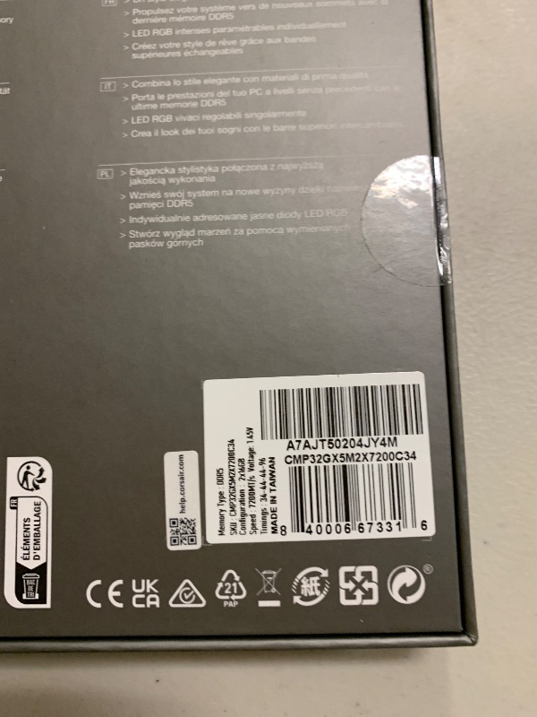 Photo 1 of CORSAIR Dominator Titanium RGB DDR5 RAM 32GB (2x16GB) DDR5 7200MHz CL34 Intel XMP iCUE Compatible Computer Memory - Black (CMP32GX5M2X7200C34)