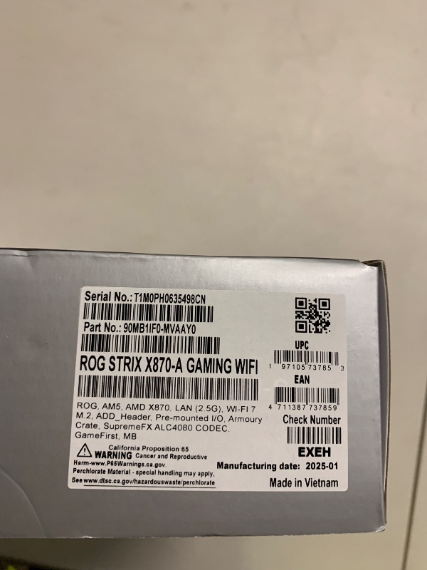 Photo 1 of ASUS ROG Strix X870-A Gaming WiFi AMD AM5 X870 ATX Motherboard 16+2+2 Power Stages, Dynamic OC Switcher, Core Flex, DDR5 AEMP, WiFi 7, 4X M.2, PCIe® 5.0, Q-Release Slim, USB4®, AI OCing & Networking