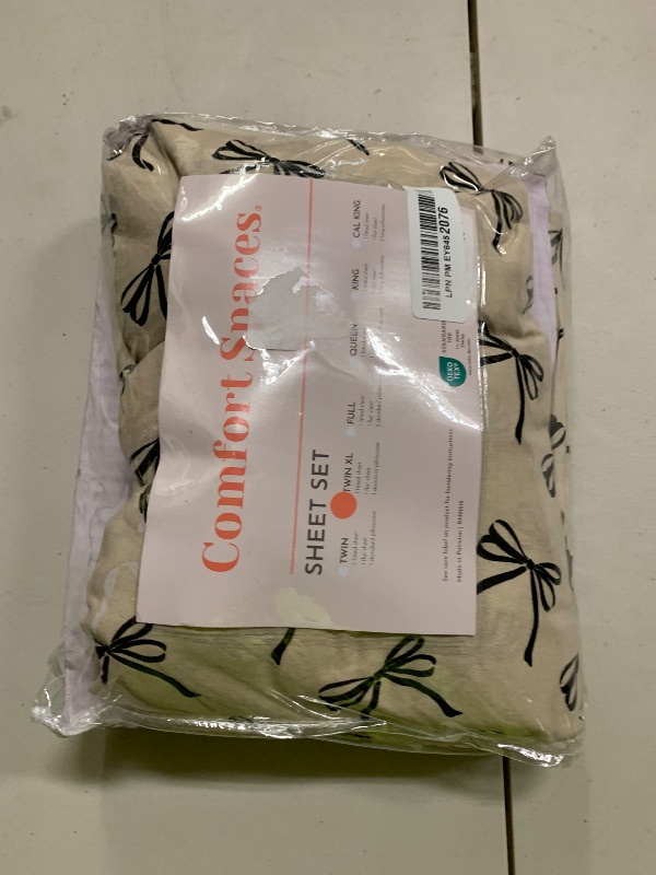 Photo 1 of Comfort Spaces 100% Cotton Sheets Twin XL, Breathable, Naturally Cool Cotton Sheets, Cotton Bed Sheets with 12" Elastic Pocket Fits up to 14" Mattress, All Seasons Sheet Set, Bow Black/Taupe 3 Piece